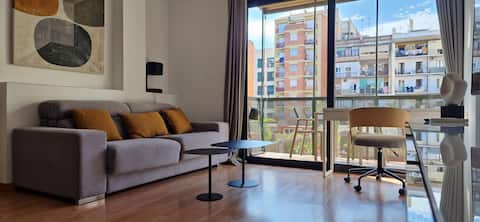 Top Airbnb: Quiet and centrally located modern apartment (T2) en Barcelona