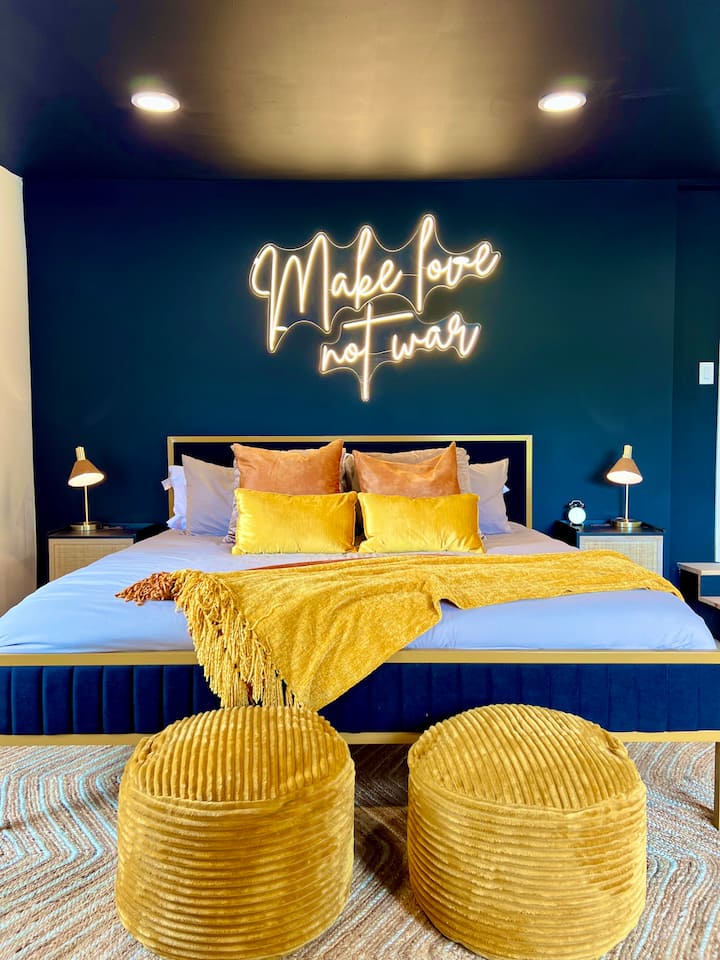 Groovy Getaway at Bethel Woods Houses for Rent in Bethel, New York