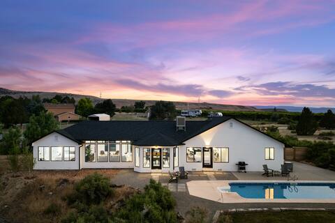 Brand New Listing - The Mesa ViewHouse!