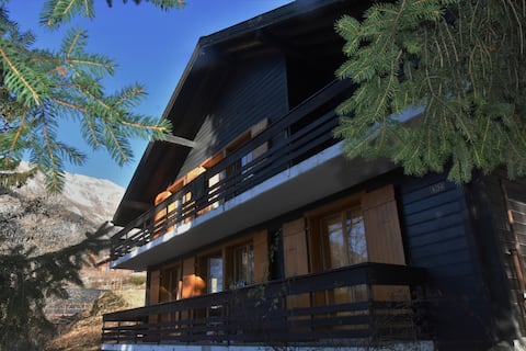 large chalet with south-facing panoramic view