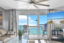 1004 Oceanfront Pelican Bch Resort Pools Prime Loc