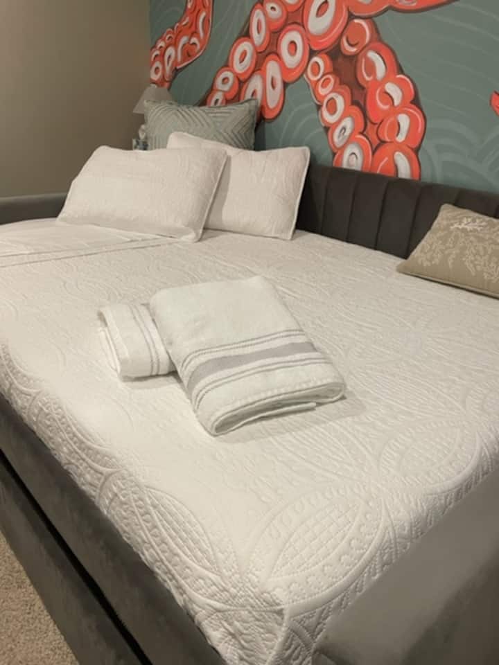 Ორადგილიანი საწოლი.