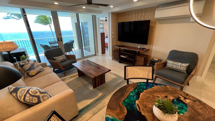 Breathtaking Ocean Front Views. Newly Remodeled. gallery image 3