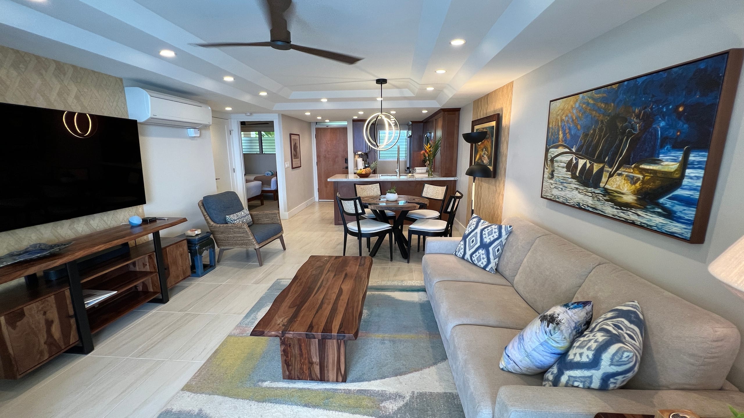 Breathtaking Ocean Front Views. Newly Remodeled. - Image 5