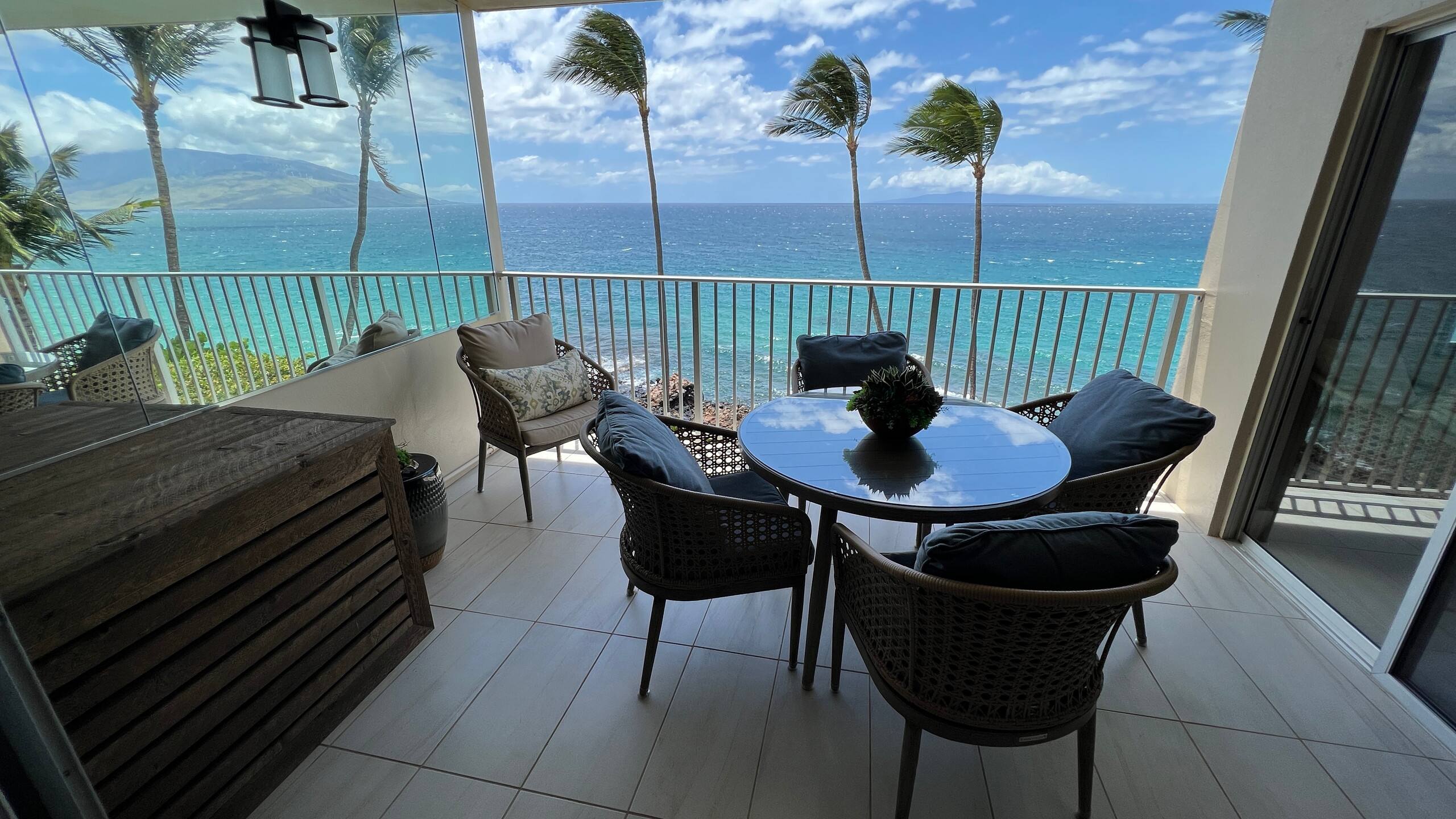 Breathtaking Ocean Front Views. Newly Remodeled. - Image 1