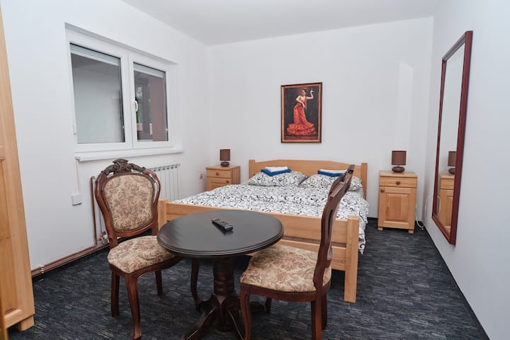 Spálňa 1