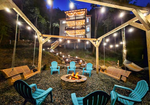 Luxe Home-Hot Tub-Game & Movie Rooms-Boone-12min