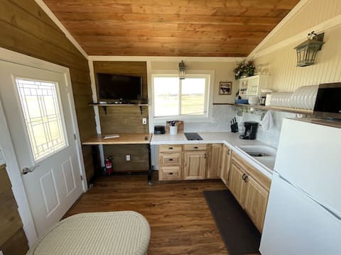 Top performing Airbnb: Adorable Tiny House on the farm in Prescott