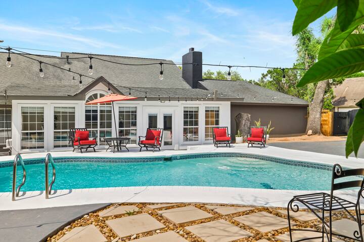 Austin Southern Retreat gallery image 2