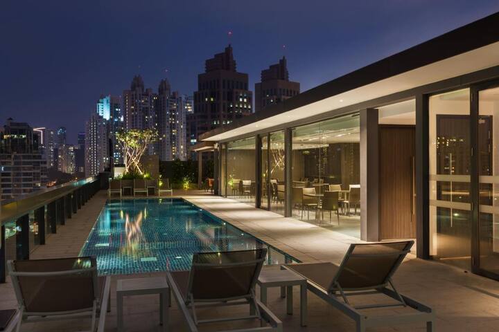 Spacious 3 Bedroom Apartment gallery image 3