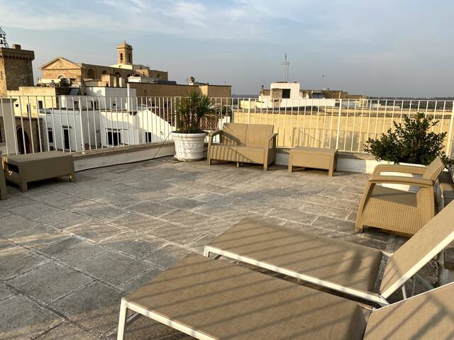 Lucente Haus im Zentrum mit Meerblick gallery image 4