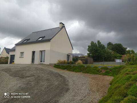 Detached house in a subdivision