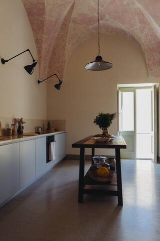 Exclusive Palazzo in the Heart of Nardò gallery image 3