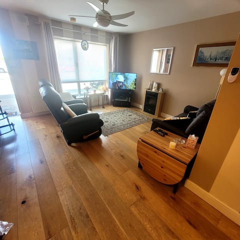 Super 2- bed in Great Location