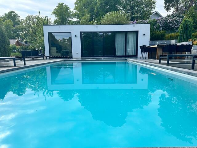 Hus ved sjøen gallery image 4