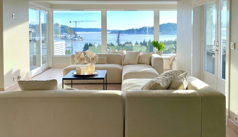 Hus ved sjøen gallery image 5