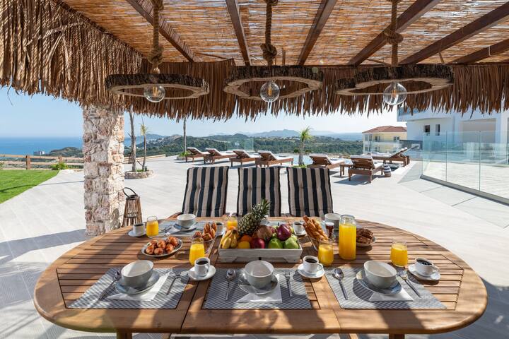 Waves of Blue gallery image 4