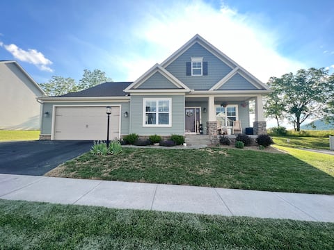 Single story oasis, Happy Valley