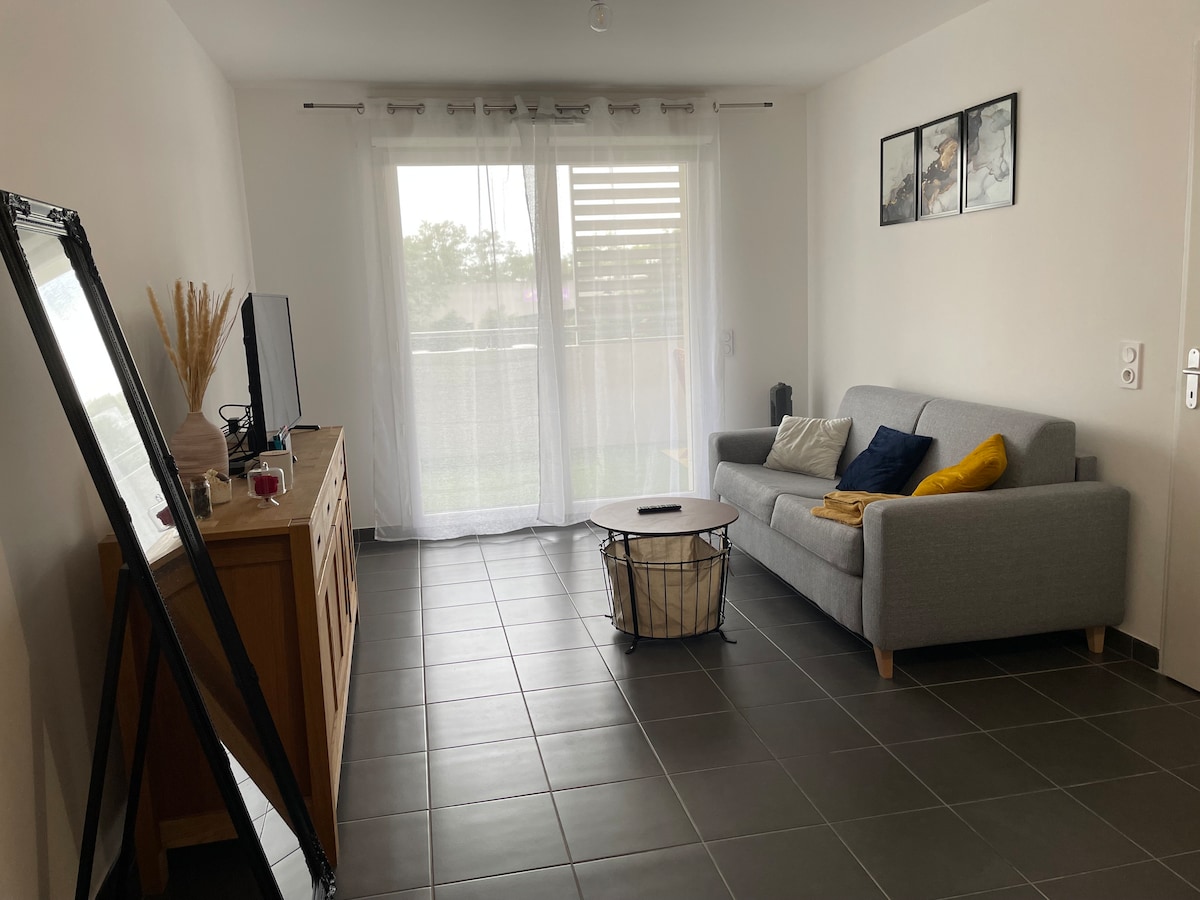 Top Airbnb: Elegant apartment in a secure residence. en Avignon