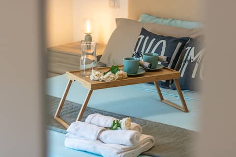 Dream House with Balcony, free Wi-FI and Netflix