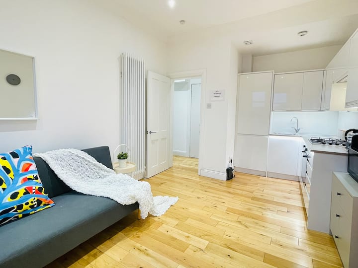 Charming And Cozy 1bedroom Apt In Glasgow West End - Glasgow