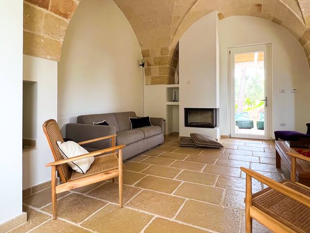 “Villaria” Luxury apulian villa with pool gallery image 4