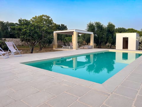 "Villaria" Luxury apulian villa with pool