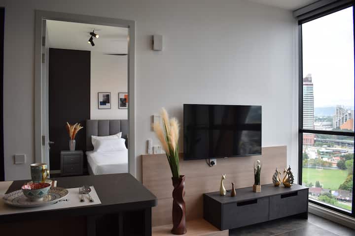 Celine Sanctuary: Klassy & Stylish Urban Escape - Malaysia