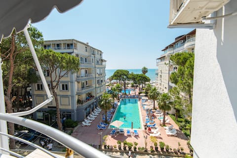 Family Friendly Pool Sea 3BDR