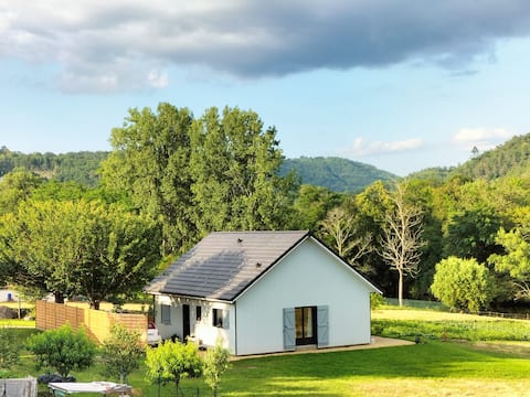 New cottage on the banks of the Dordogne