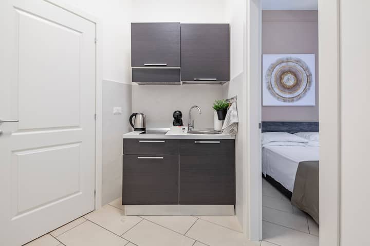Maschio Angioino– Apartment In The Heart Of Naples - Naples