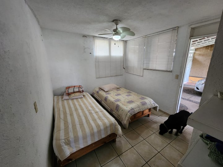 Მომსახურების კამერა 4