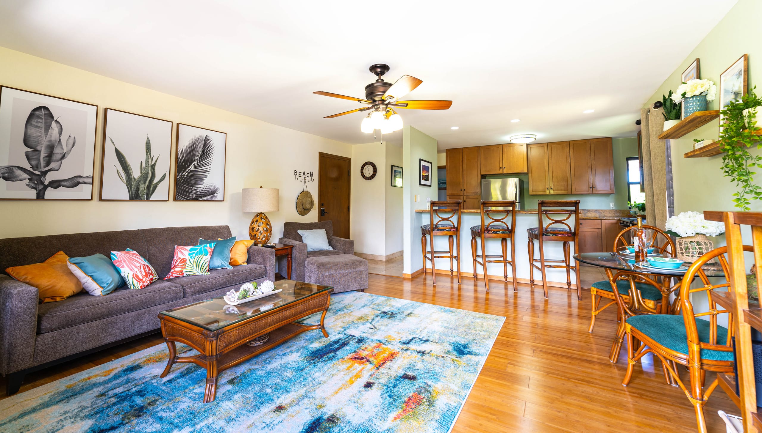Condo in Kihei · ★4.87 · 1 bedroom · 2 beds · 1 shared bath - Image 11