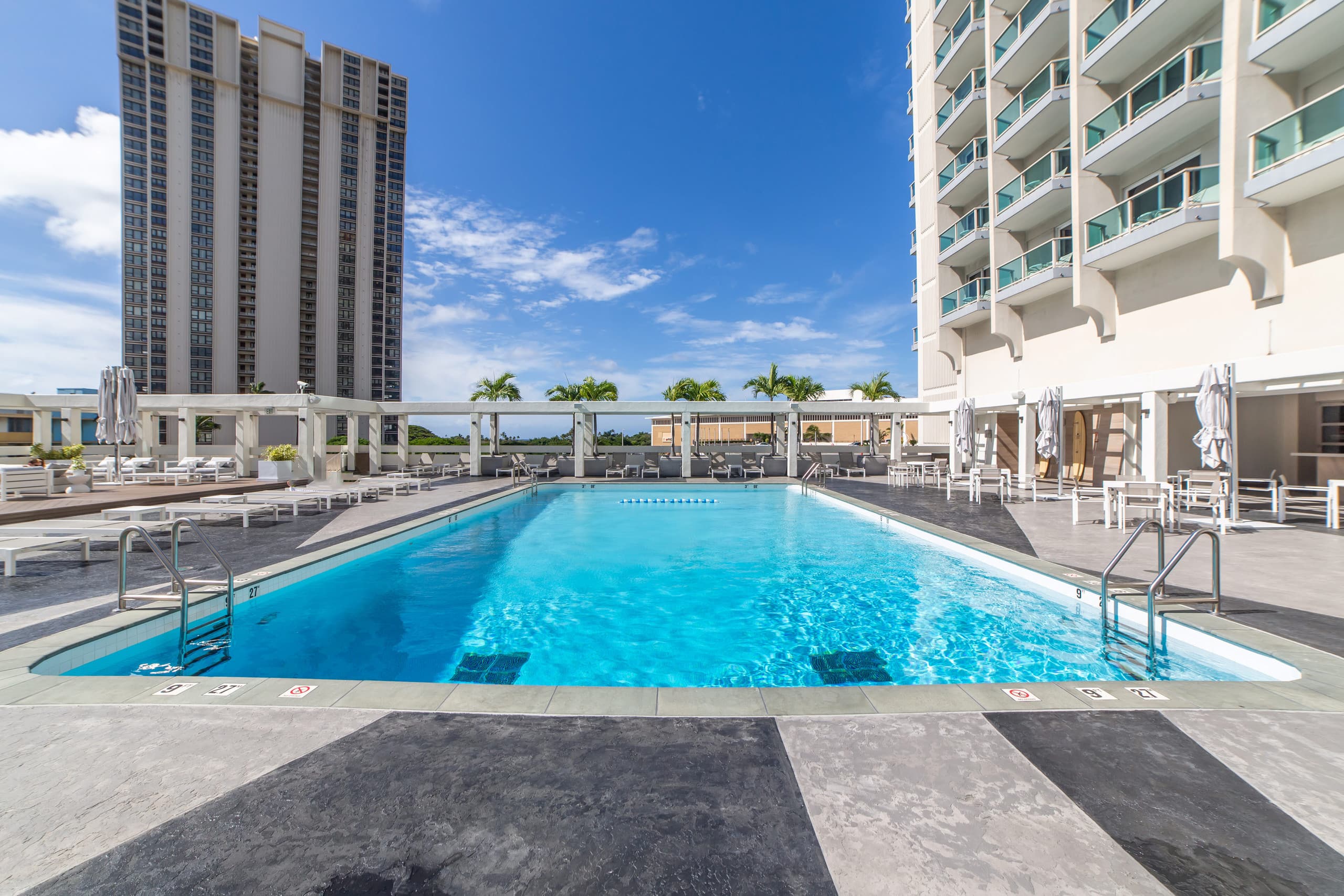 Ocean View High Floor Unit @ The Ala Moana Hotel - Image 28