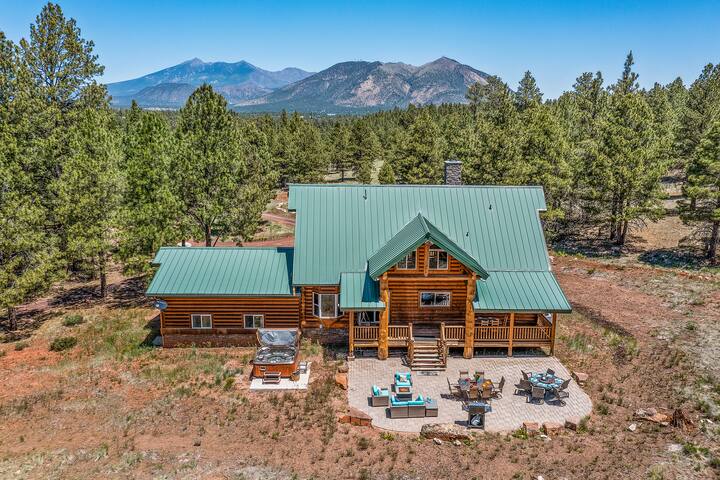 Dwell Luxury Rentals managed Airbnb listing 2