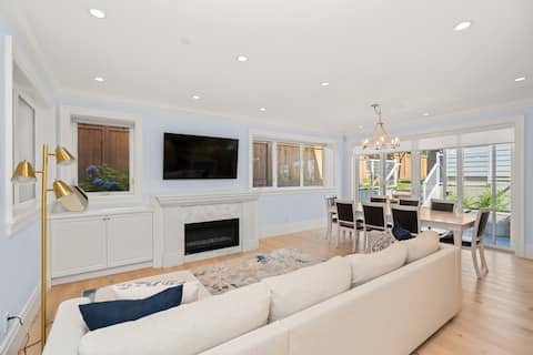 Successful Airbnb property: Stunning New Kitsilano Garden Suite in Greater Vancouver