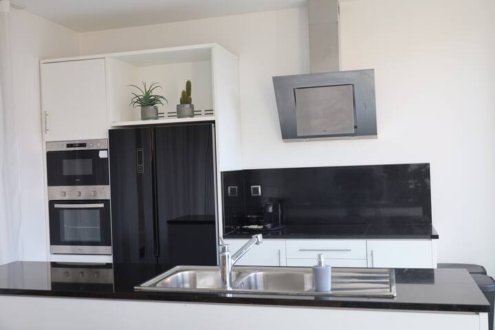 Ruim appartement op toplocatie Meir in Antwerpen gallery image 3