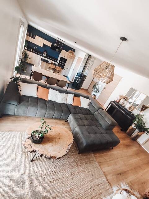 Peaceful villa close to Lake Serre Ponçon