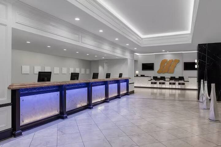 Marriott Grand Chateau 3 BDRM Villa-No Resort fee! gallery image 4