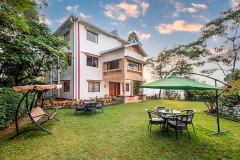 5BHK Villa w/BKFST+Scenic View -5km from mall road