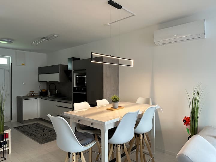 Wave 23 Apartment - Siófok