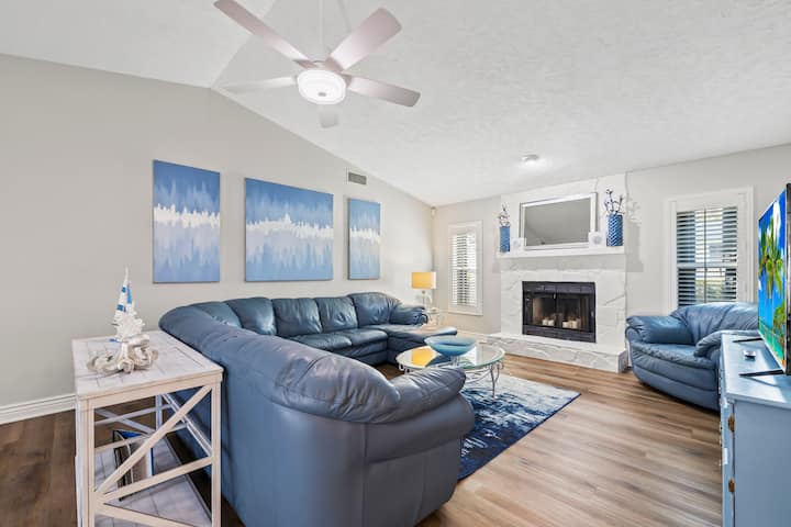 Pool, Game Room, Near Beaches & On Img Golf Course - Longboat Key, FL