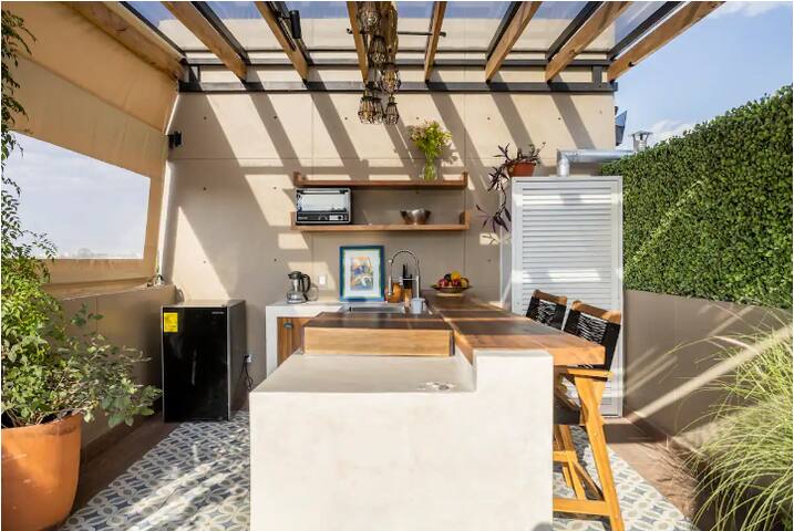 Roma Luxe Twin|Scenic PH+Glamping|Jacuzzi|WFH gallery image 5