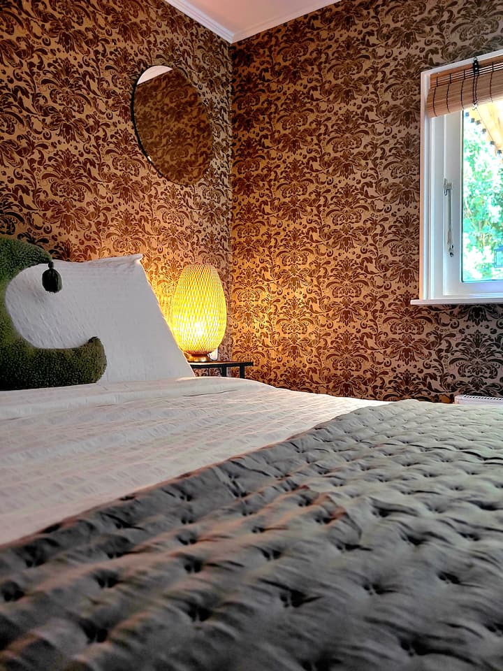 Schlafzimmer 2