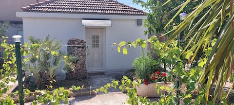 Successful Airbnb property: Tea II in Slatine