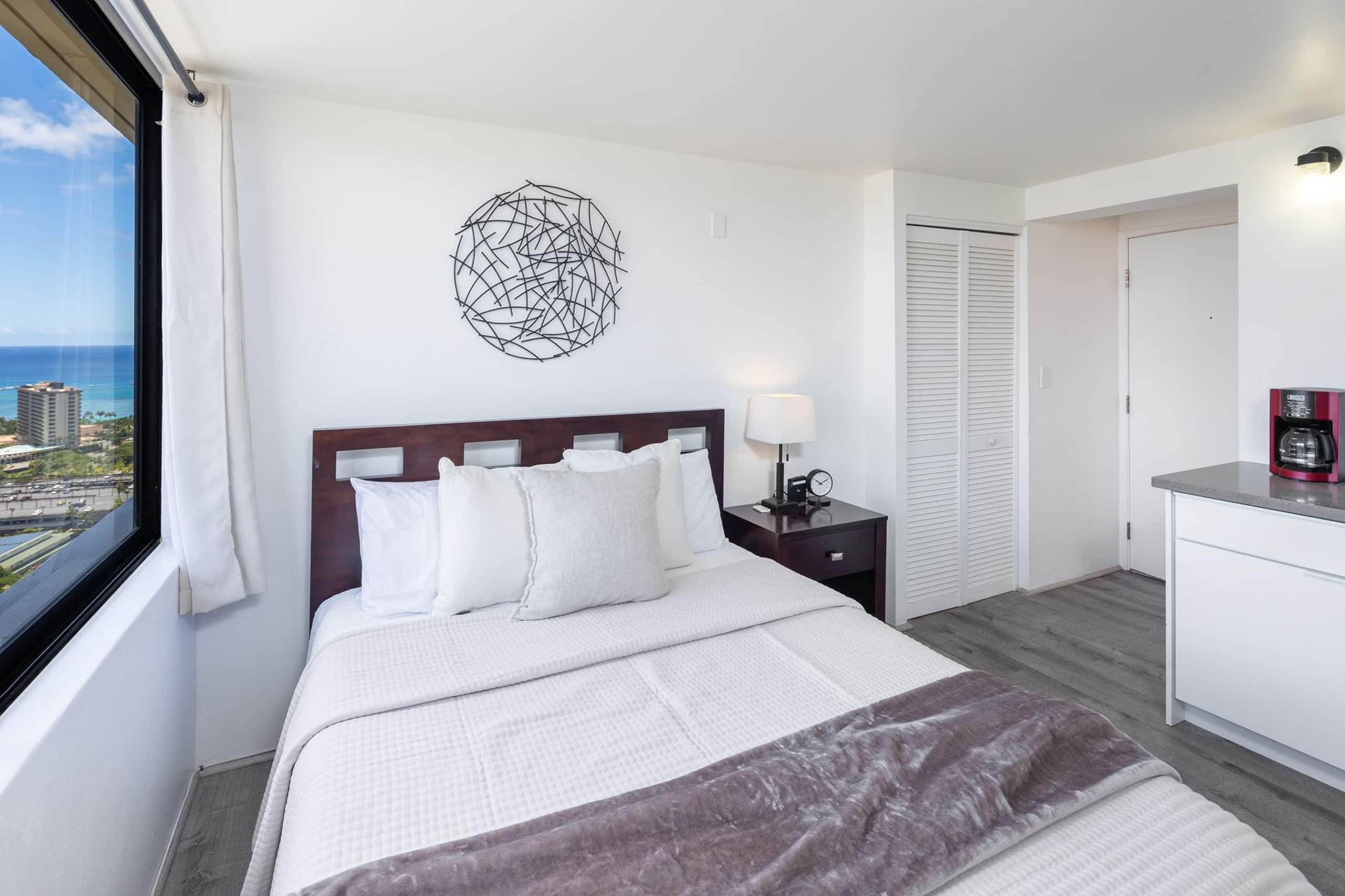 Diamond Head Ocean View Cozy Studio Waikiki - Image 6
