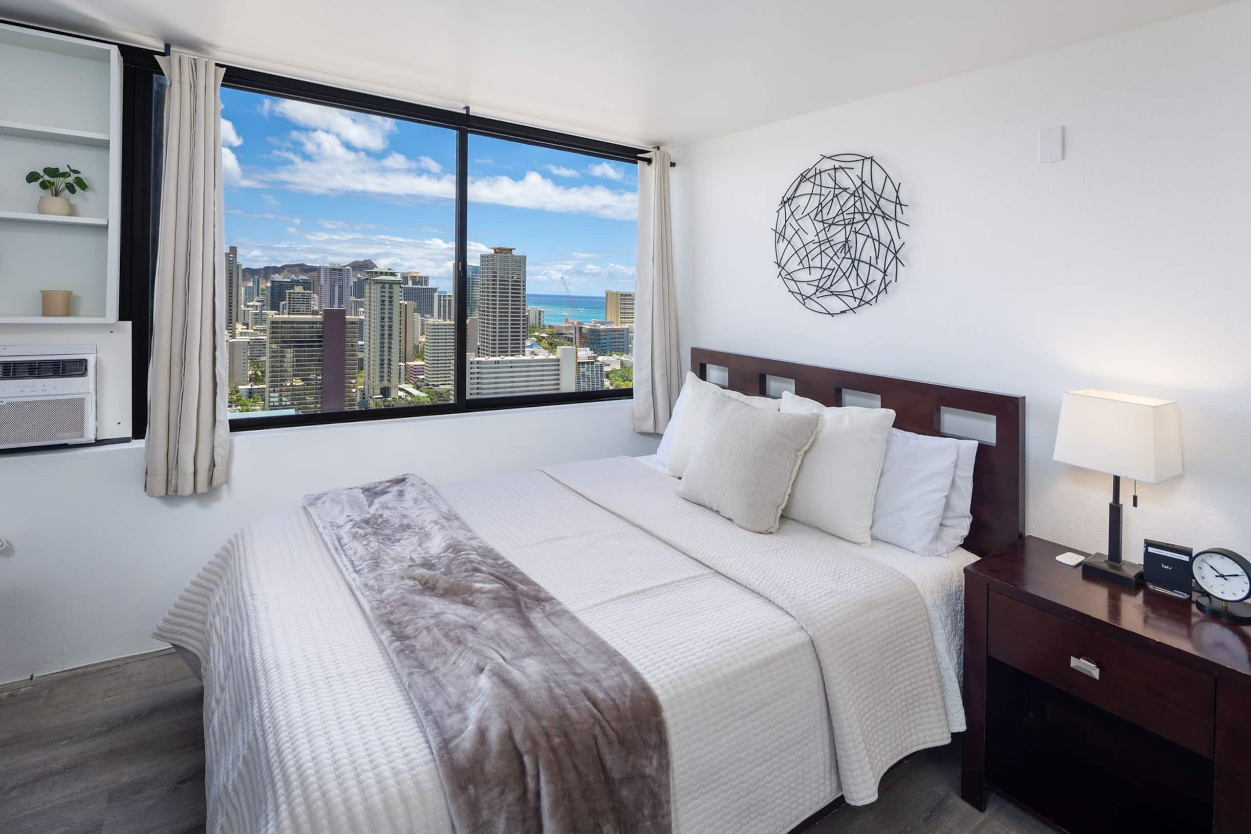 Diamond Head Ocean View Cozy Studio Waikiki - Image 1