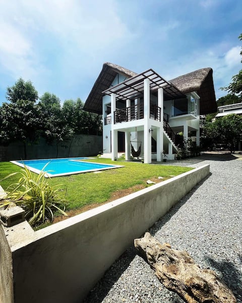 Anahaw Marine Beach Retreat