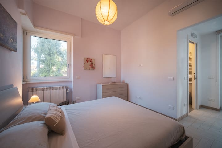 Dormitorio doble en el segundo piso