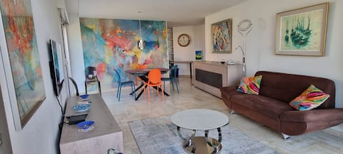 Successful Airbnb property: Bright and cozy 4-person apartment in Mandelieu La Napoule